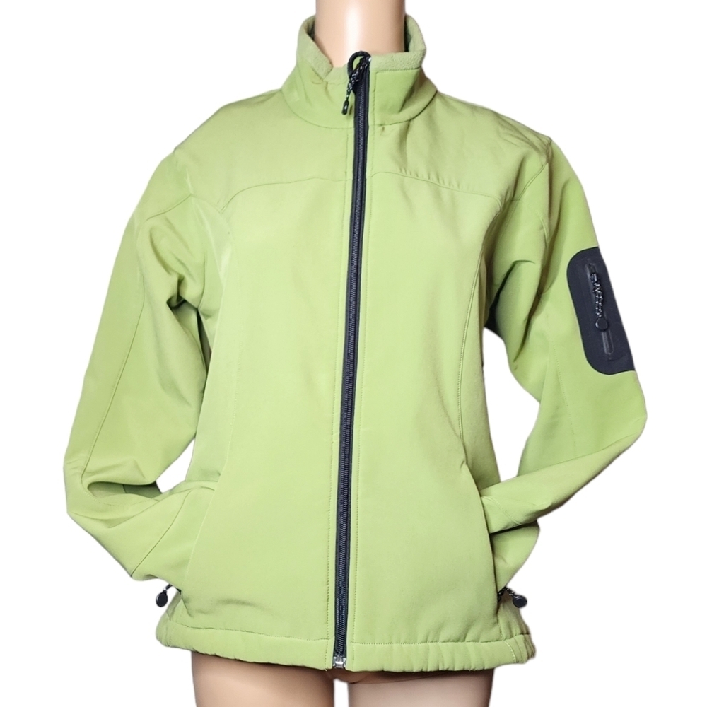 Black Diamond soft shell, fleece lined green jacket.